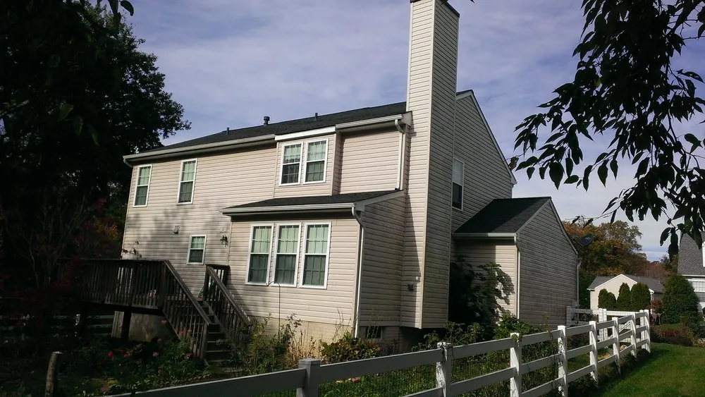 Slide of ALL UNITED Roofing and Siding