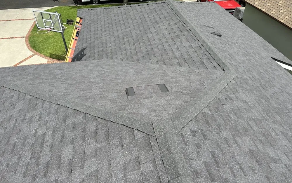 Emergency roof repair experts serving Arleta, CA - All United Roofing