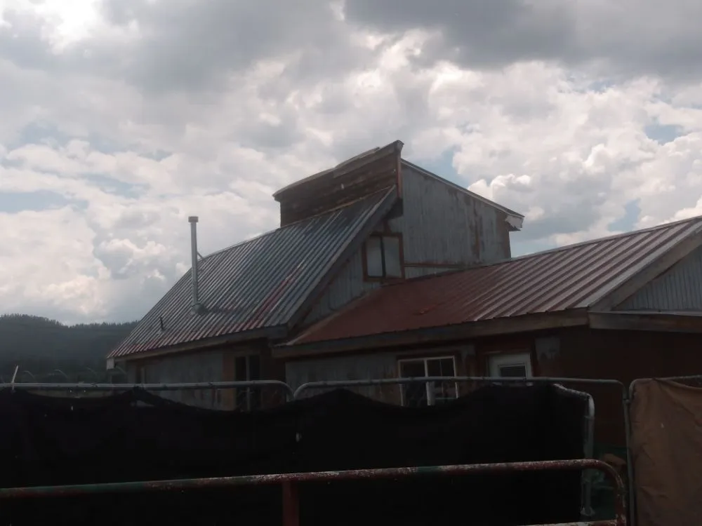 Slide of Allan's Handyman & Roofing