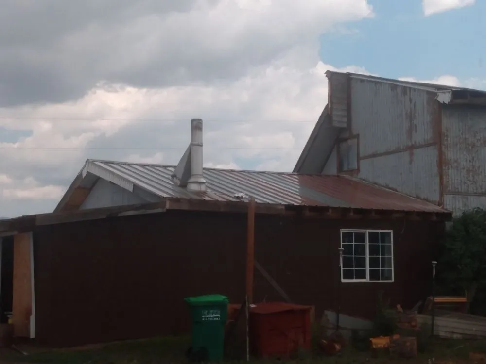 Slide of Allan's Handyman & Roofing