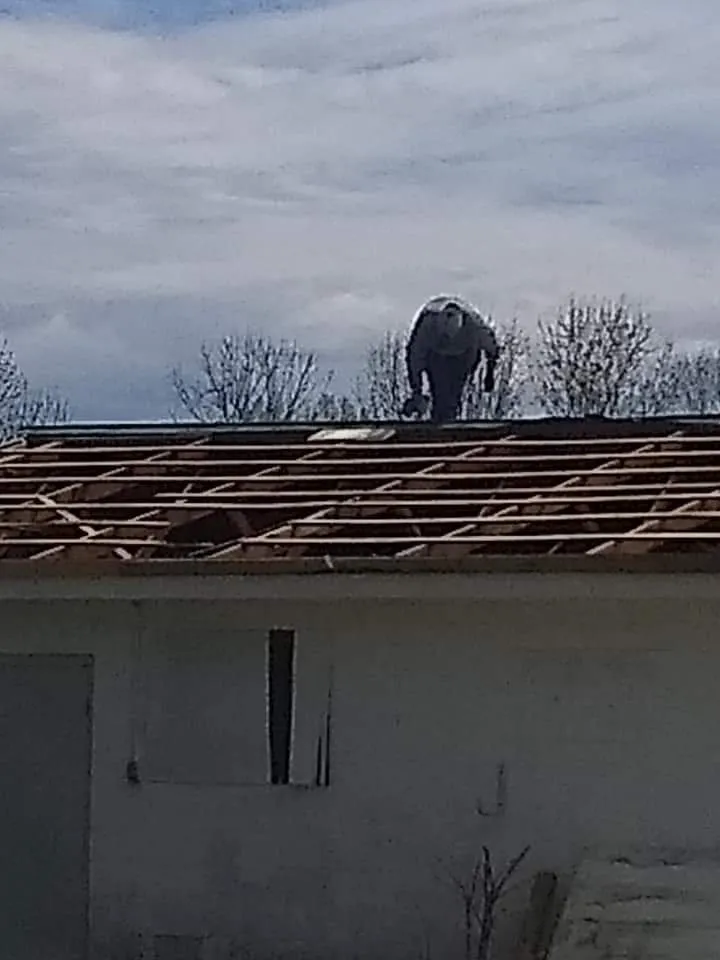 Licensed roof replacement in Buffalo Valley, TN by Allen's Roofing and Repair
