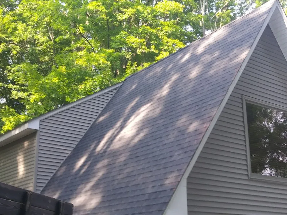 Slide of Allesson Roofing & Siding