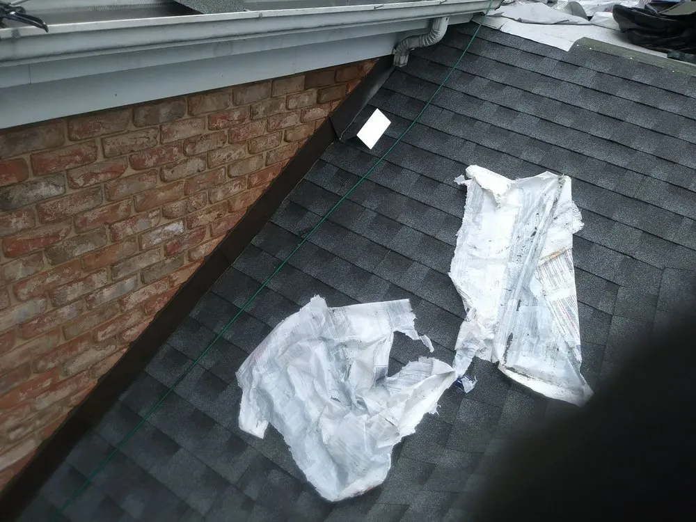 Slide of Allesson Roofing & Siding