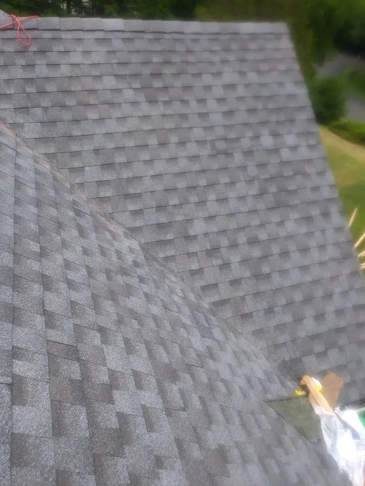 Slide of Allesson Roofing & Siding