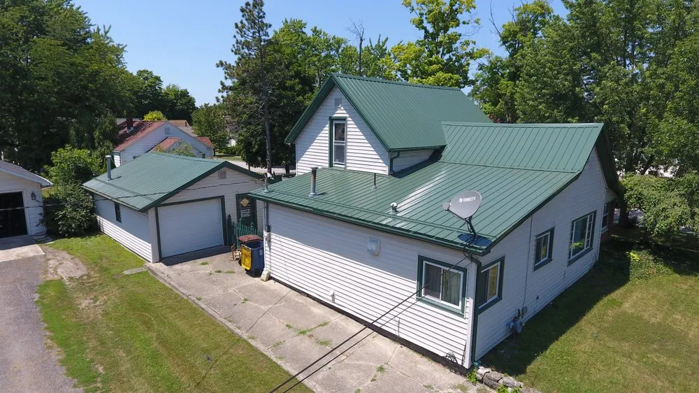 Slide of Alliance Exteriors