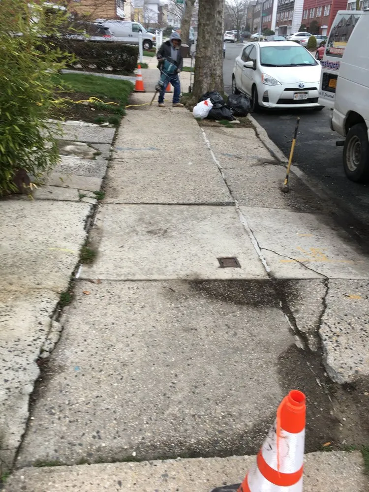 Top-rated roof repair same-day service in Bronx Bronx, NY by Alliance General Construction