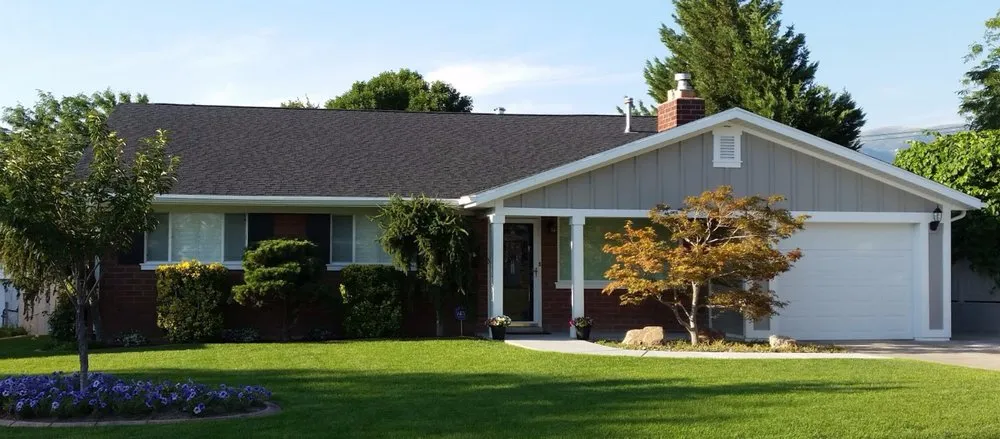 Slide of Alliance Roofing