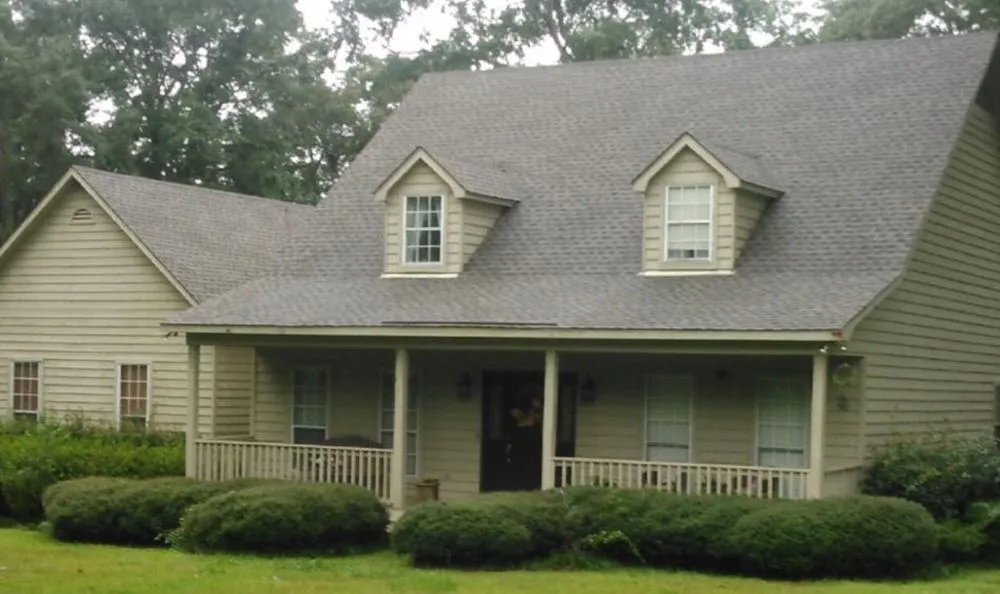 Slide of Alliance Roofing