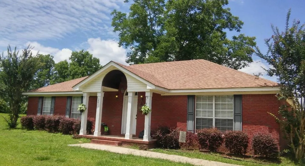 Slide of Alliance Roofing