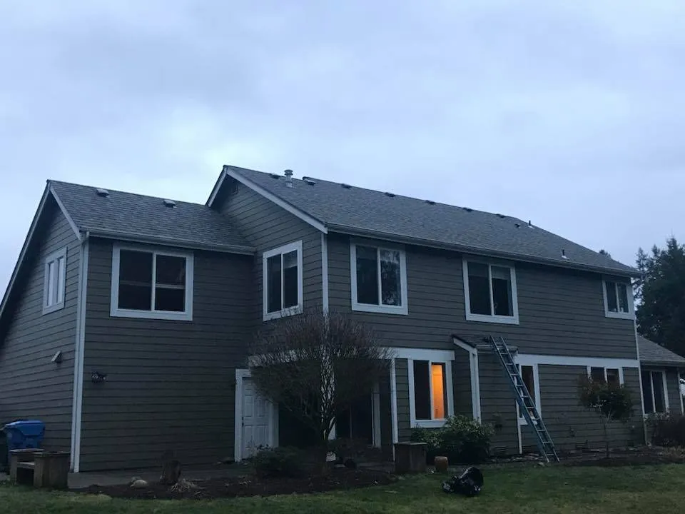 Slide of Alliance Roofing