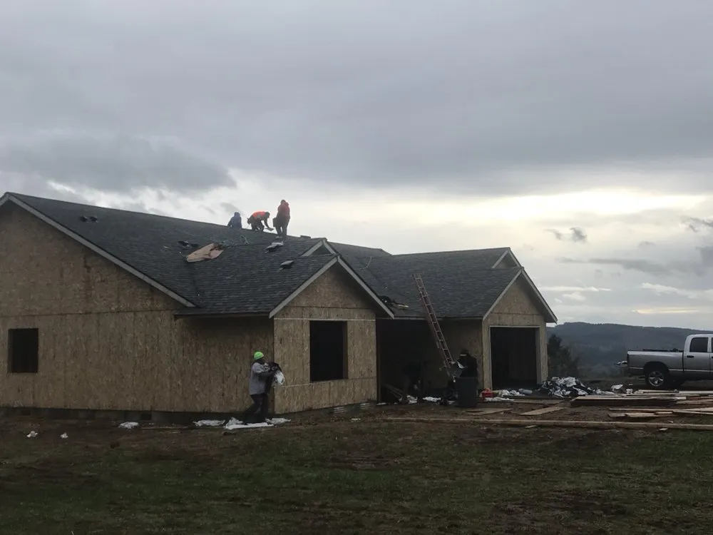 Slide of Alliance Roofing