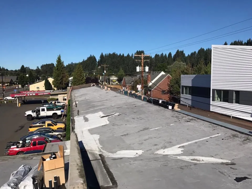 Slide of Alliance Roofing