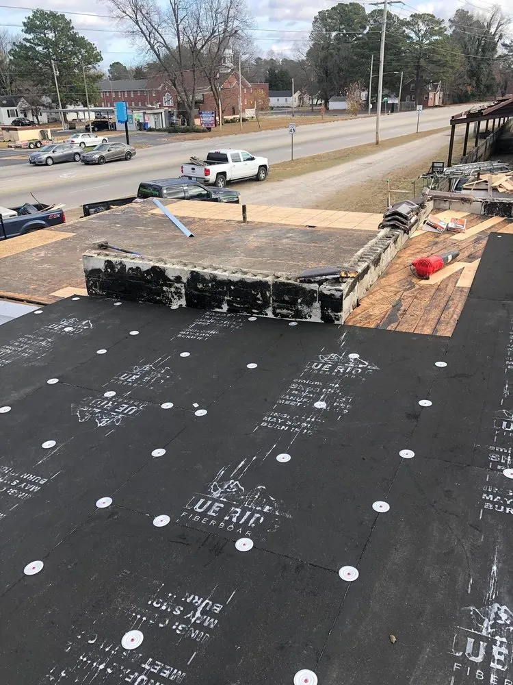 Slide of Alliance Roofing