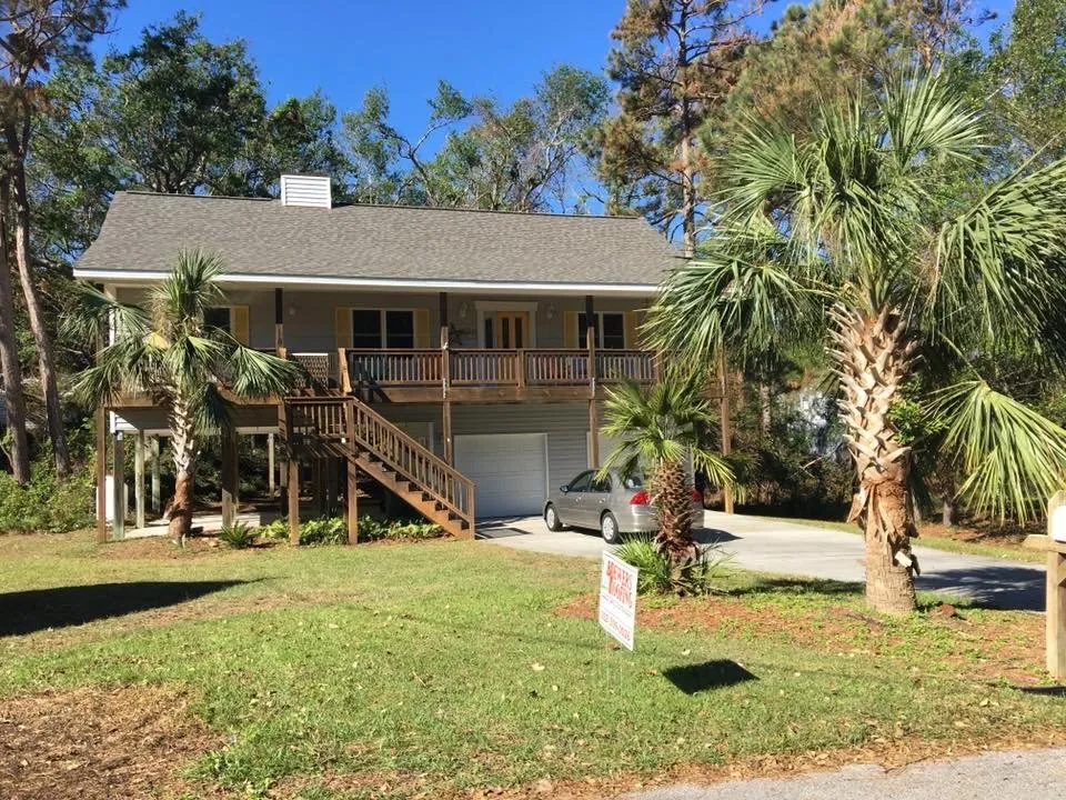 Slide of Alliance Roofing