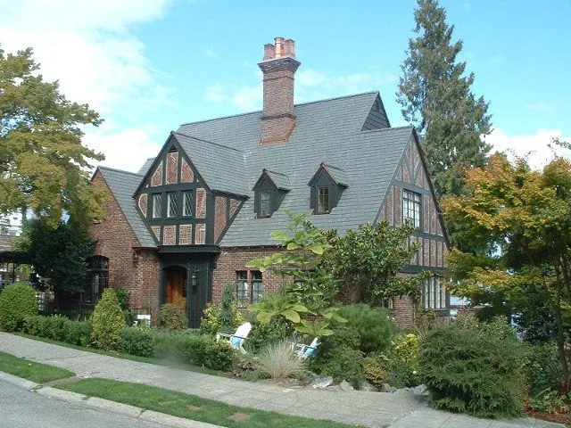 Slide of Allied Construction