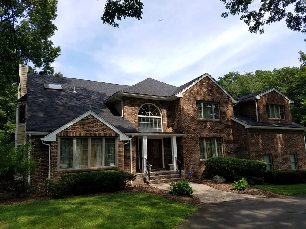 Slide of Allied Roofing & Construction