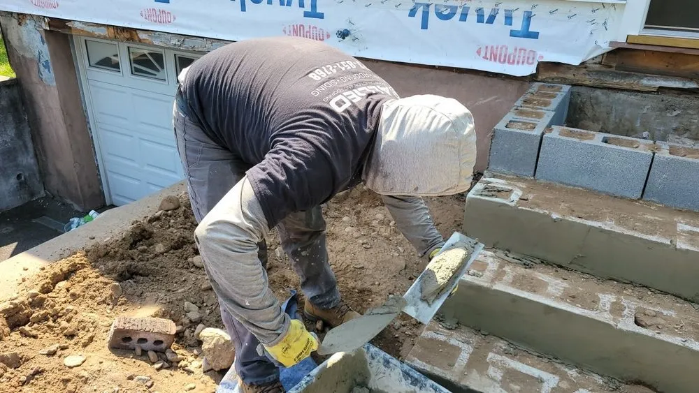 Slide of Allied Roofing & Construction