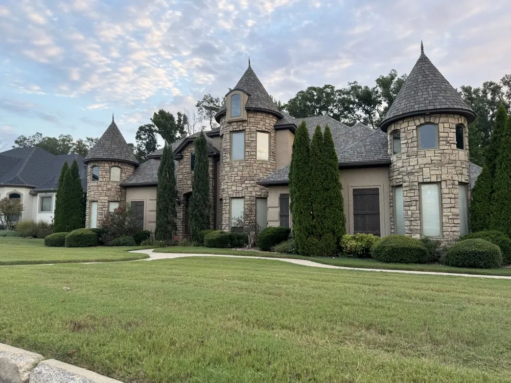 Slide of Ally Roofing & Construction