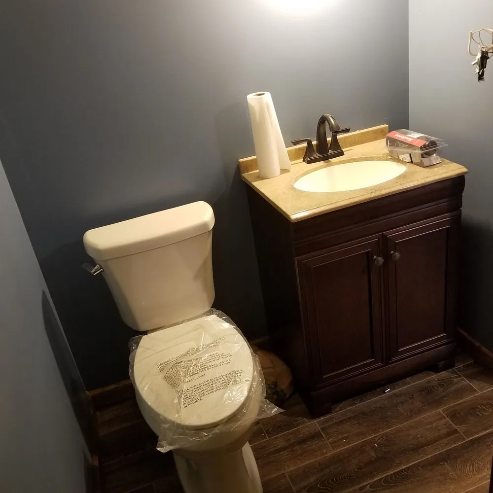 Slide of Almazo Construction