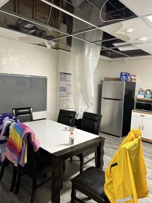 Aloha Roofing Services Logo