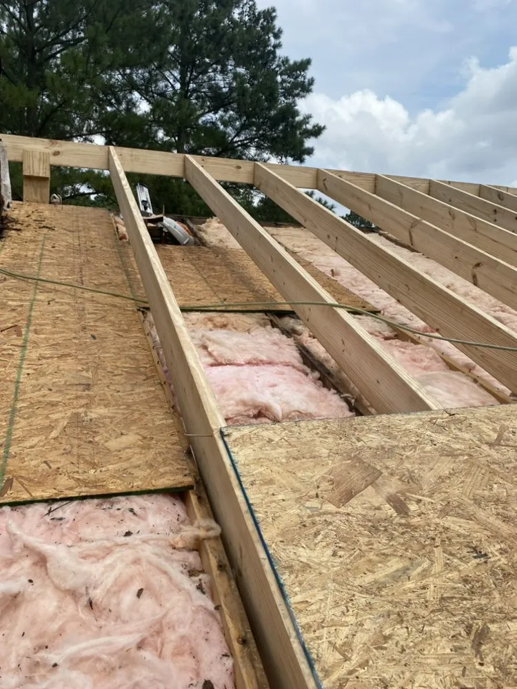 Slide of Alonso & Son Roofing