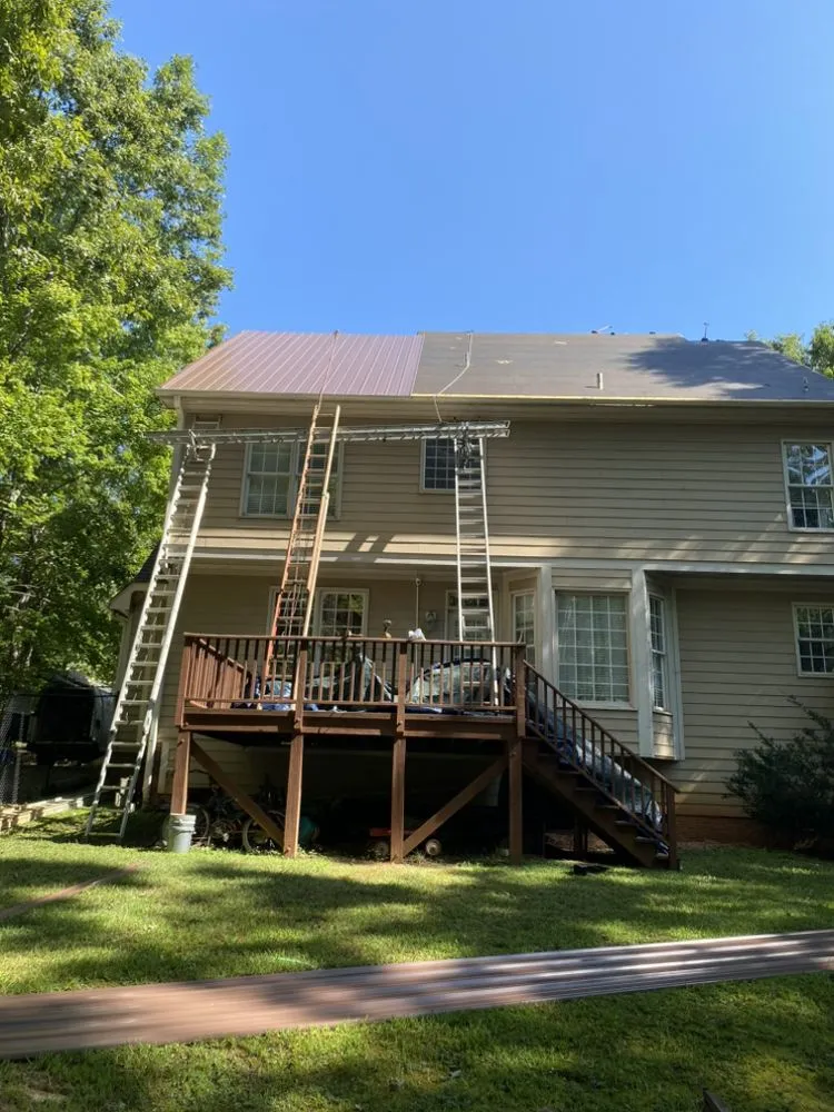 Slide of Alonso & Son Roofing