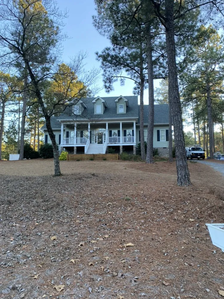 Slide of Alonso & Son Roofing