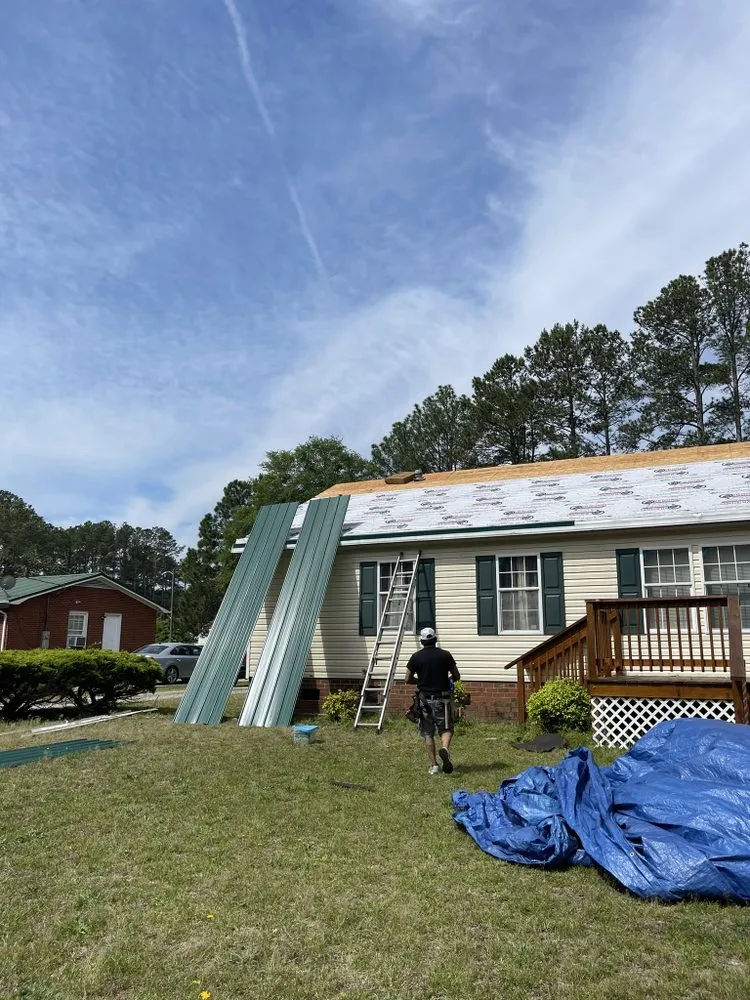 Slide of Alonso & Son Roofing