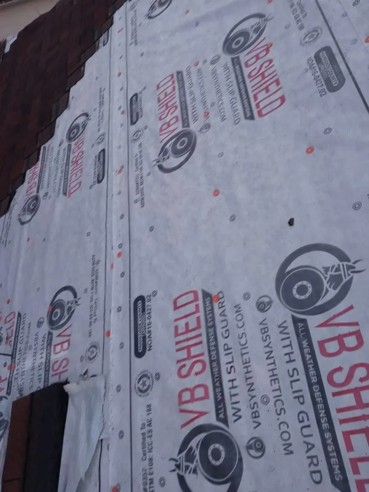 Slide of Alonzo Roofing and Remodeling