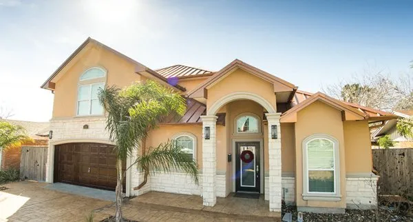 Alpha & Omega Siding & Windows Logo