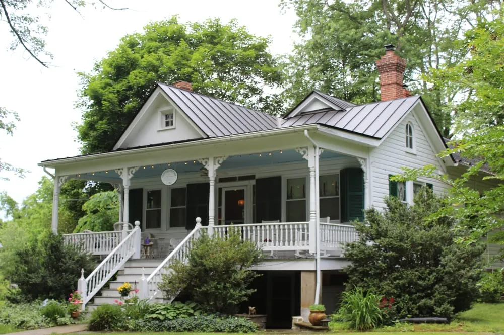 Emergency shingle roofing service for residential properties in Brandy Station, VA by Alpha Rain Metal Roofing