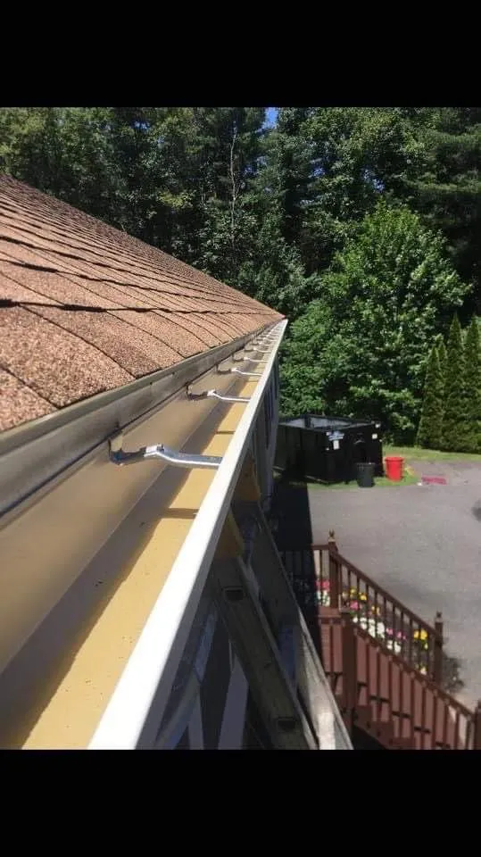 Slide of Alpha Roofing