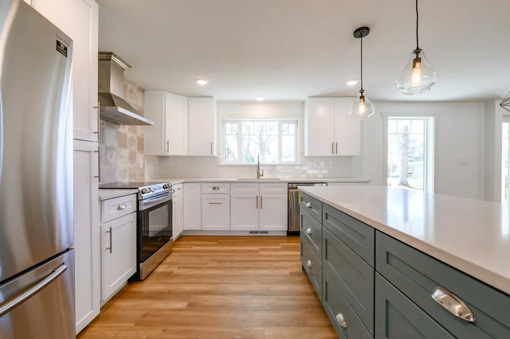 Slide of Alpine Roofing