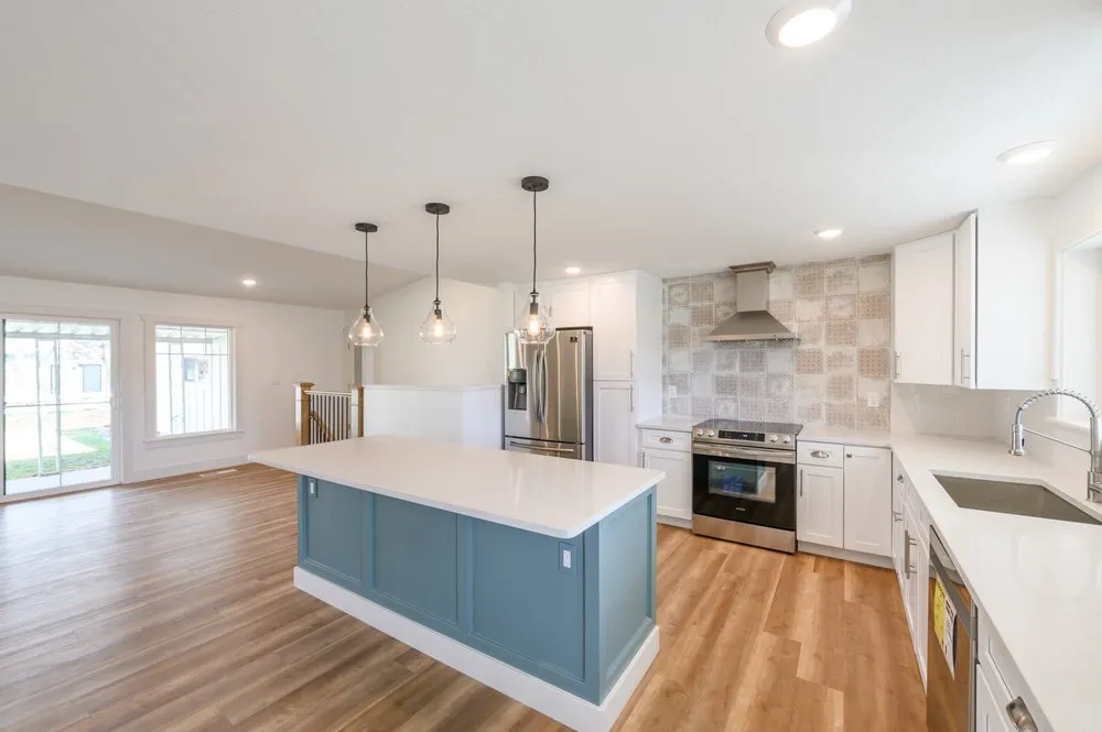 Slide of Alpine Roofing