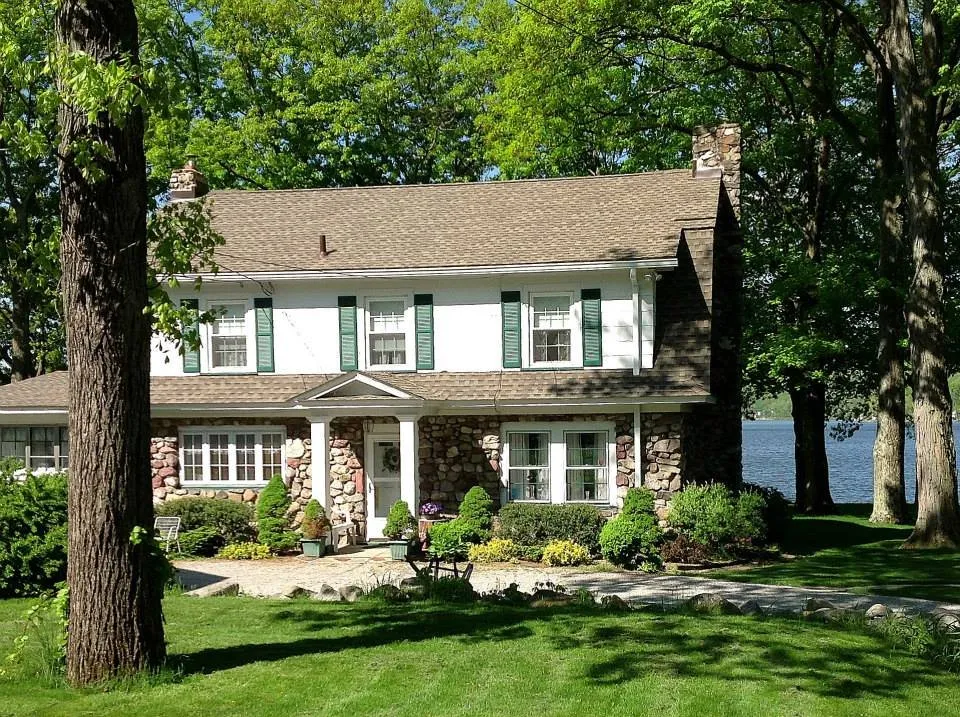 Slide of Alpine Roofing