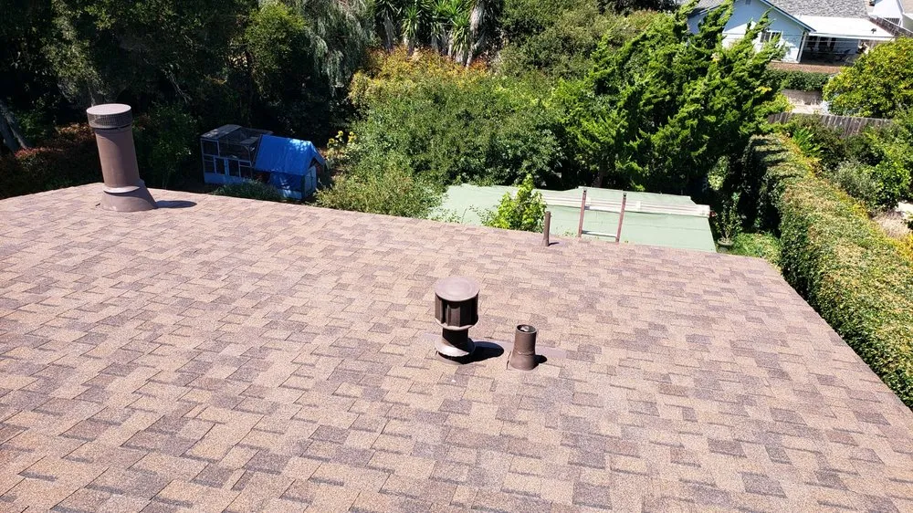 Slide of Al's Roofing & Gutters