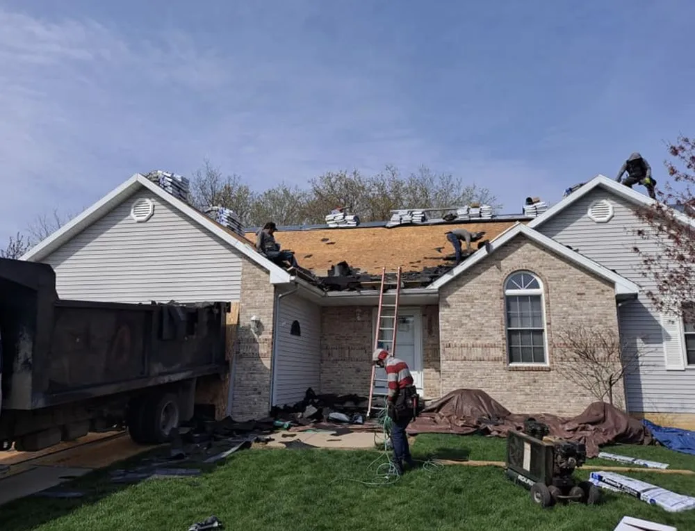 Slide of Al's Roofing & Repair