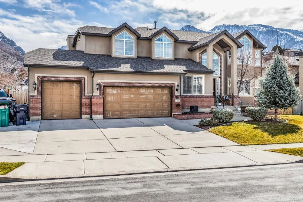 Slide of Alta Roofing