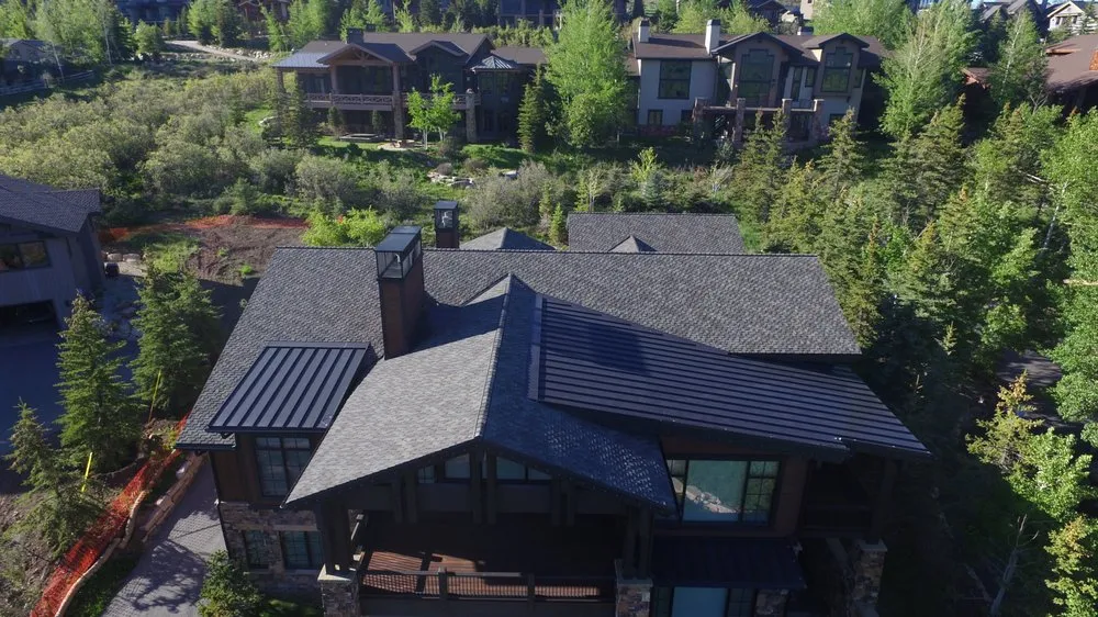 Slide of Alta Vista Roofing