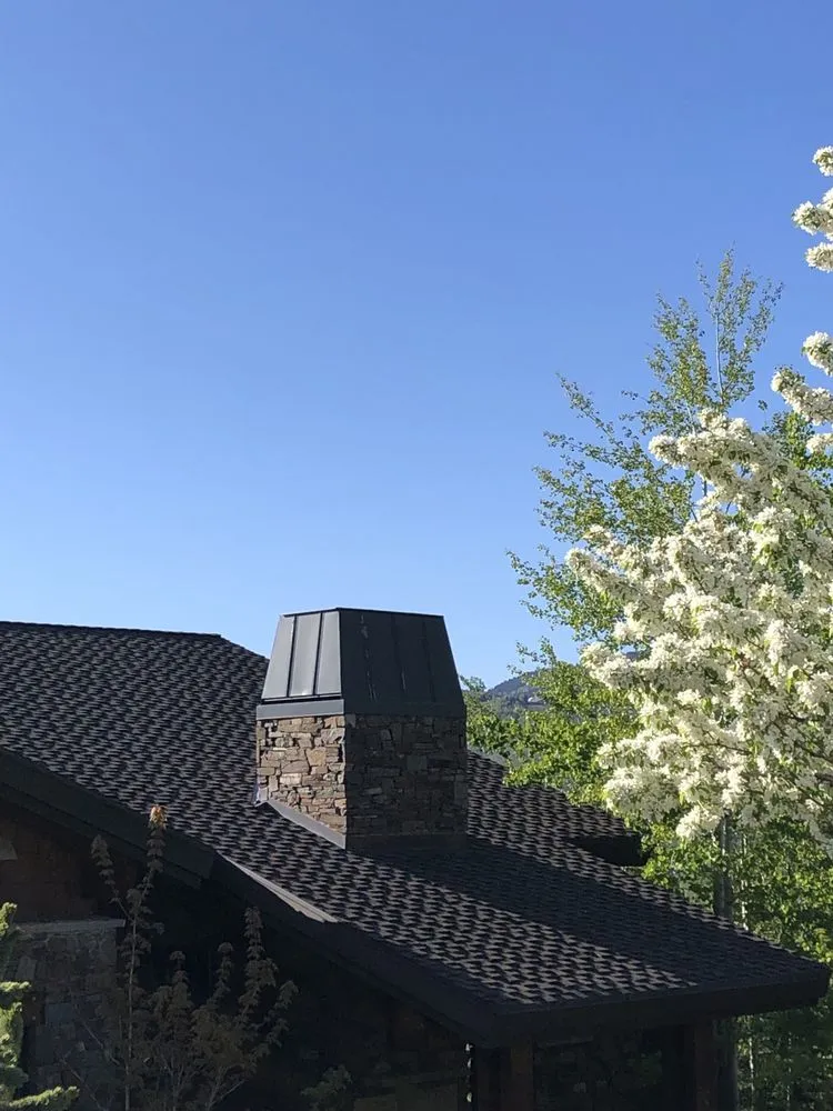 Slide of Alta Vista Roofing