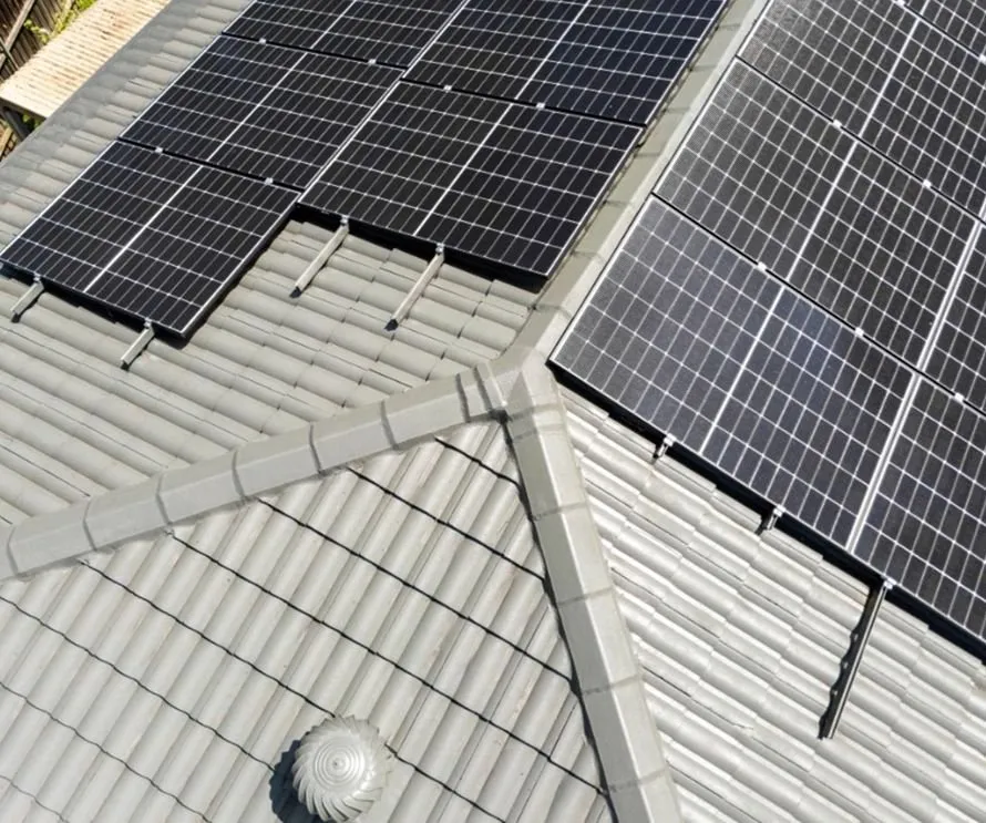 Slide of Altgeld Roof & Gutter Services