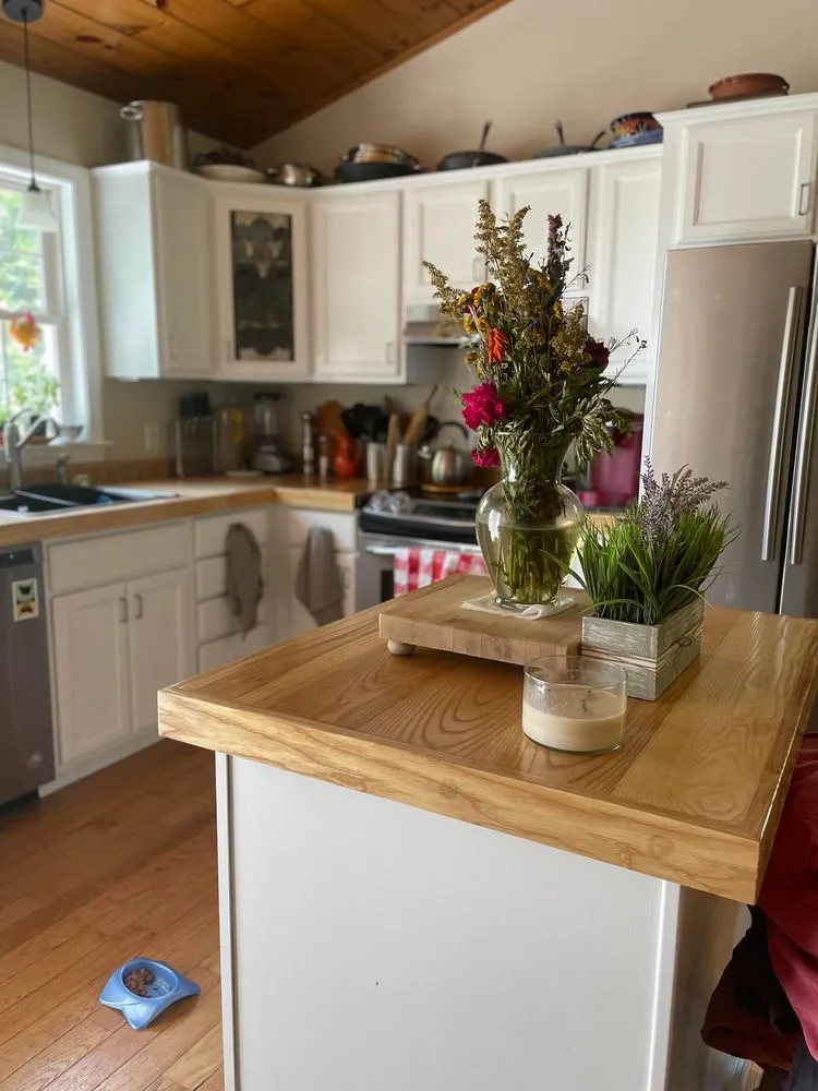 Slide of Altru Designs