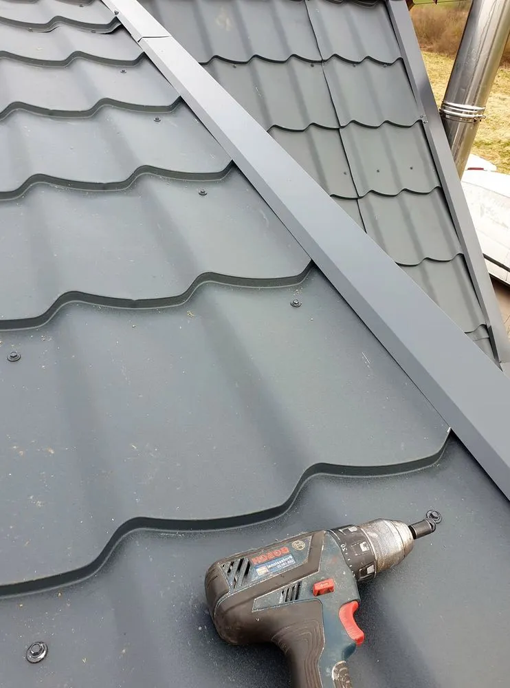 Slide of Alum Rock Roofing