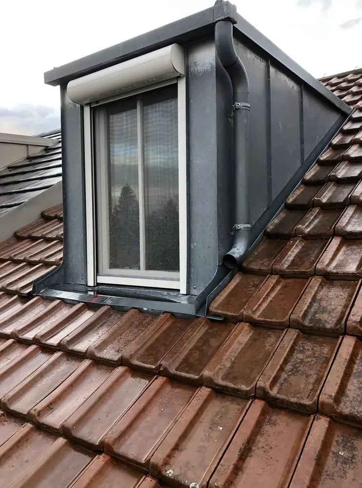 Slide of Alum Rock Roofing