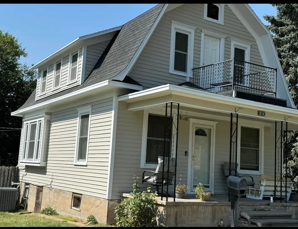 Slide of A.L.V construction LLC