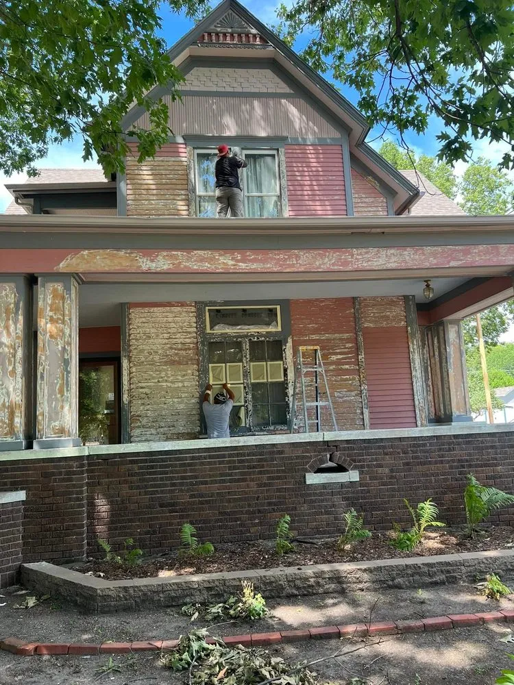 Slide of A.L.V construction LLC