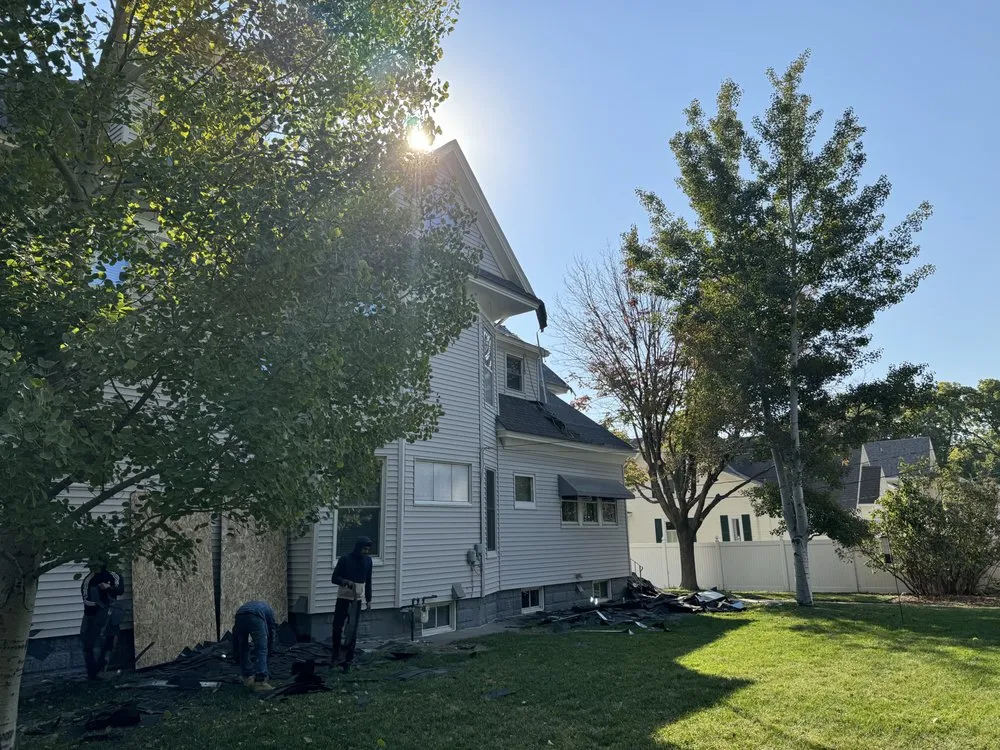 Slide of A.L.V construction LLC