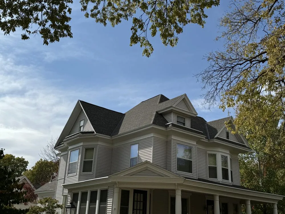 Slide of A.L.V construction LLC