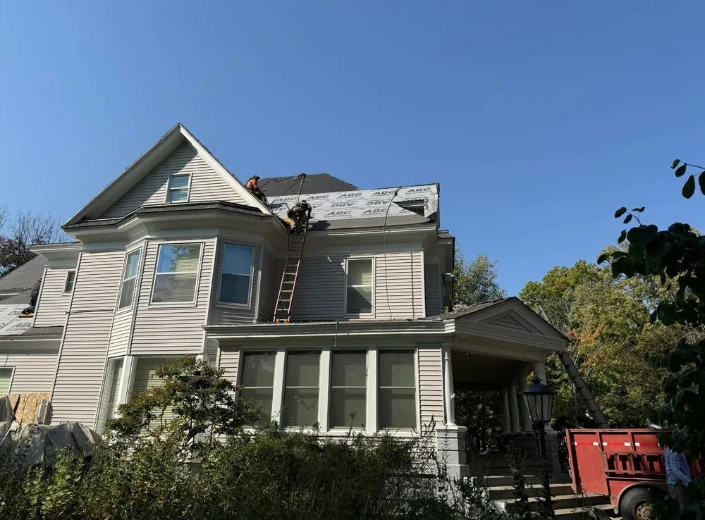 Slide of A.L.V construction LLC