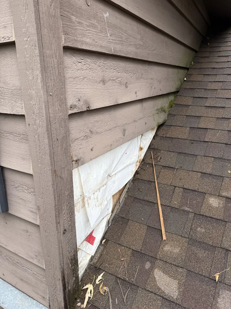 Slide of Alva Exteriors